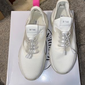 Steve Madden Myles Dad Sneaker in White